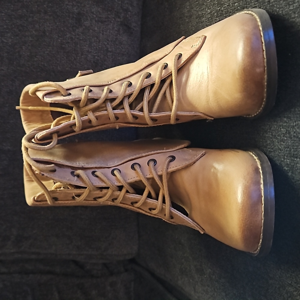 MIA Boots